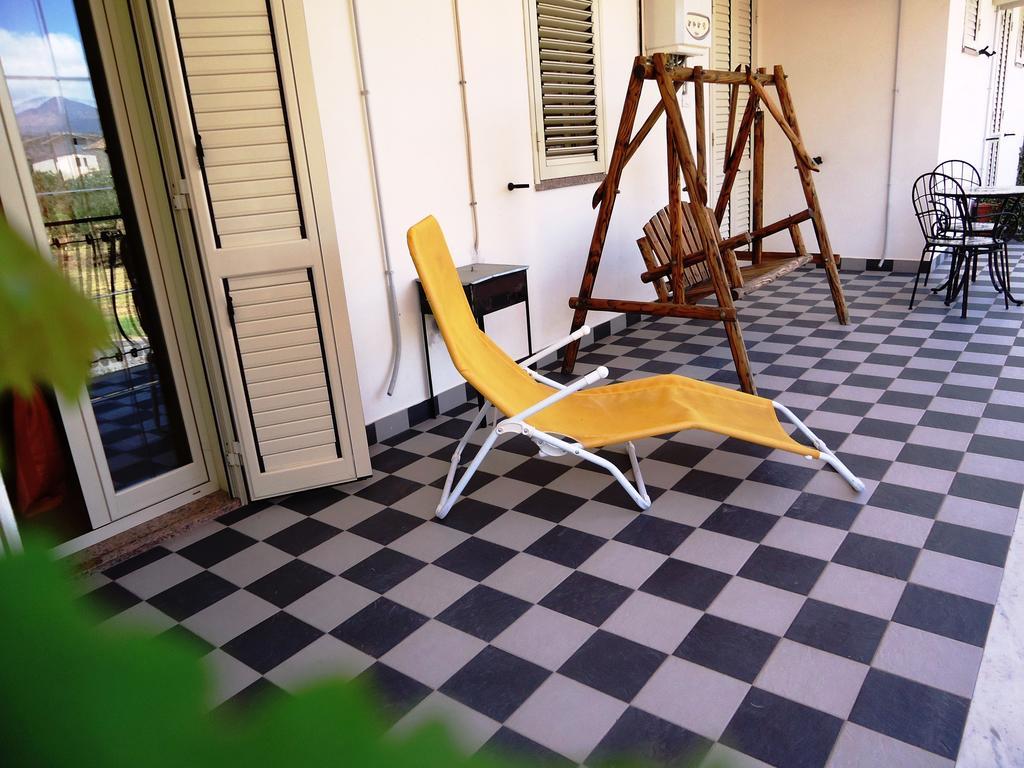 Ciuscia Bed & Breakfast Calatabiano Exterior foto