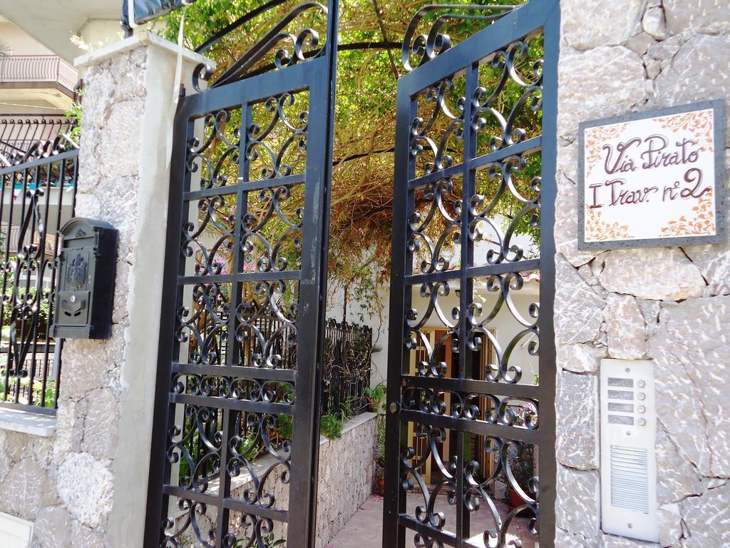 Ciuscia Bed & Breakfast Calatabiano Exterior foto