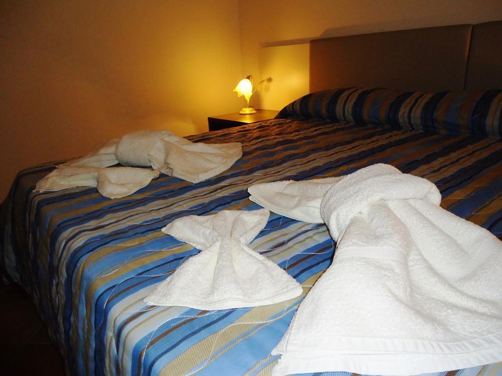 Ciuscia Bed & Breakfast Calatabiano Cameră foto